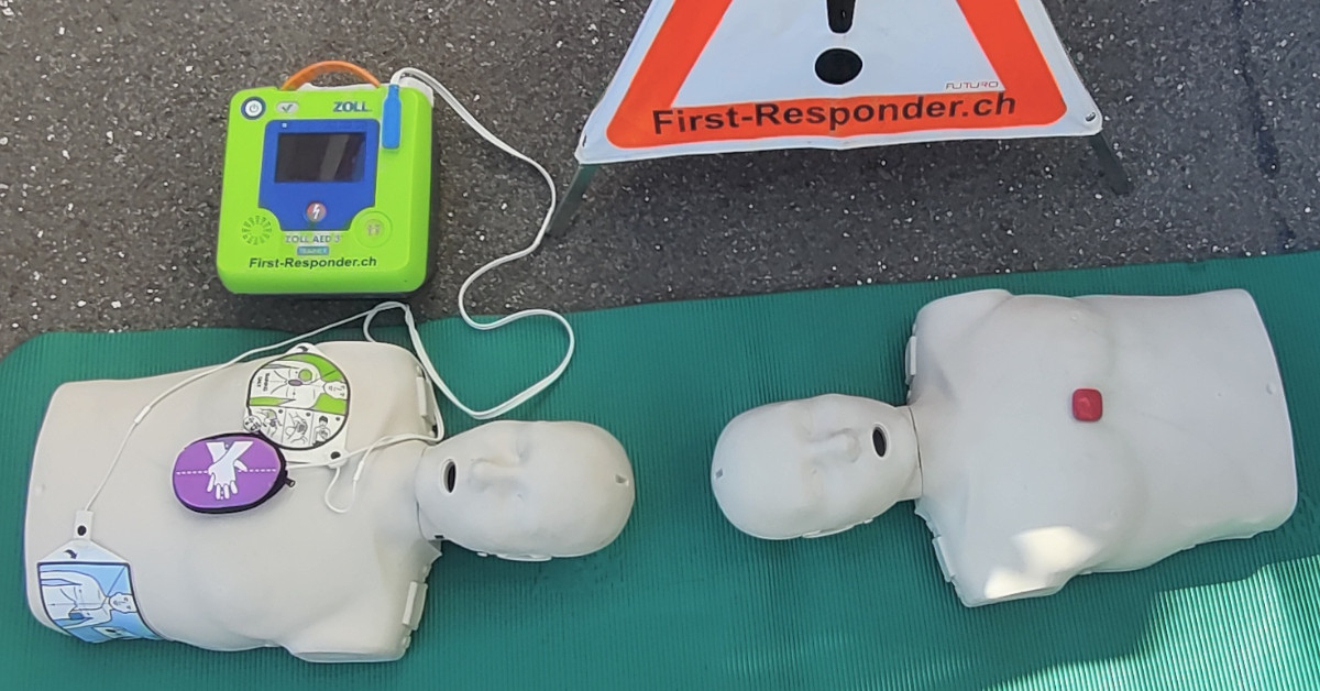 Uster Märt 2025 1 Uster-Märt-2024_Reanimation-AED3_FB